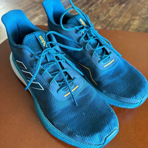 ADIDAS NovaFvse X Athletic Shoes Womens Size 10 - Picture 1 of 8